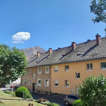 Eisenerzer Apartmenthaus ภายนอก รูปภาพ