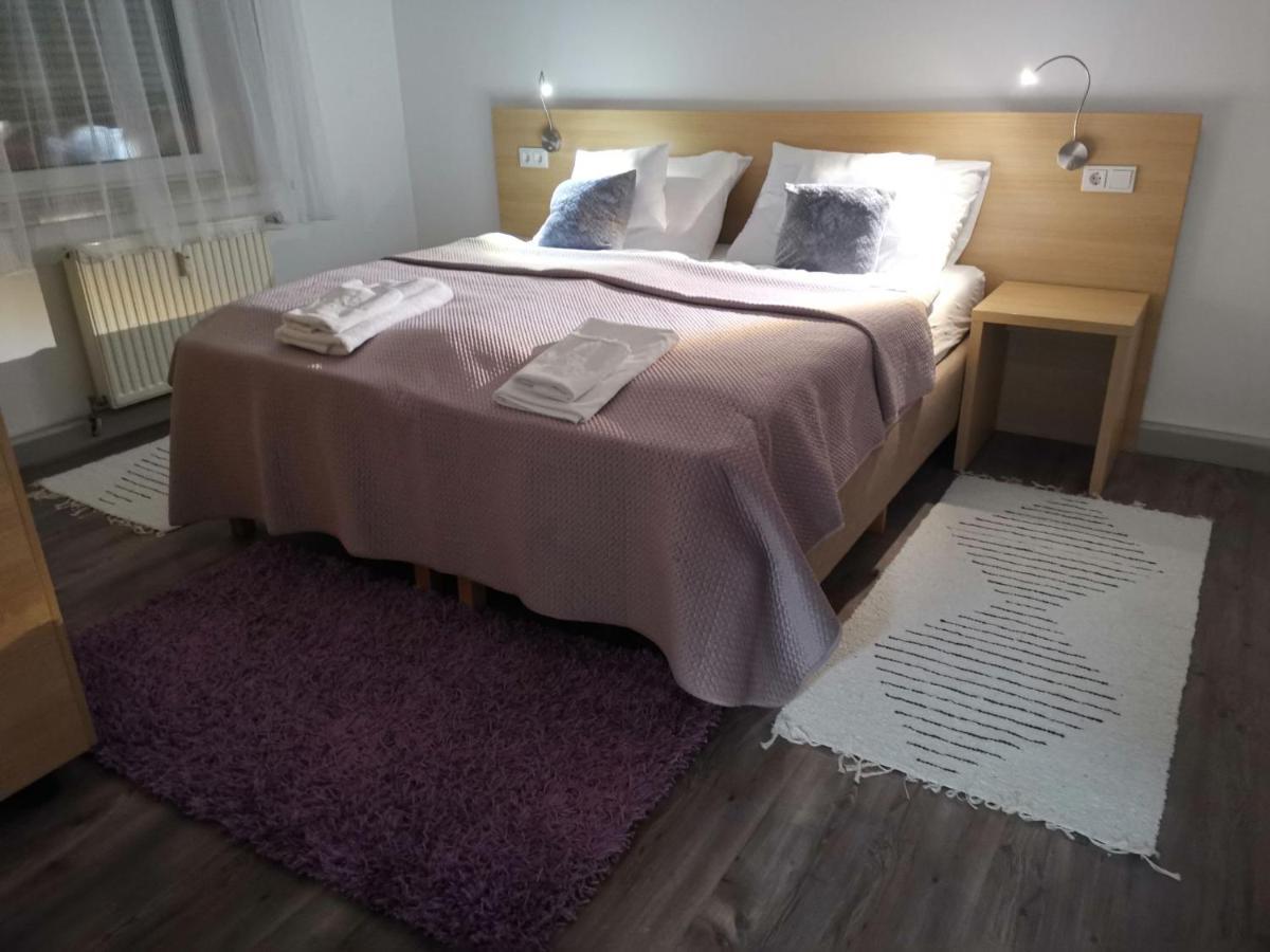 Eisenerzer Apartmenthaus ภายนอก รูปภาพ